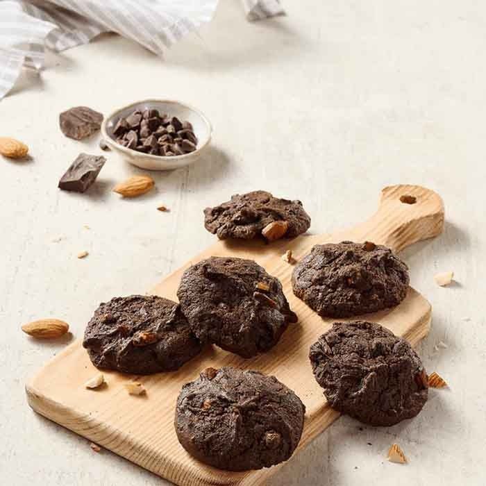 Gluten Free Almonds Choco Chip Cookies